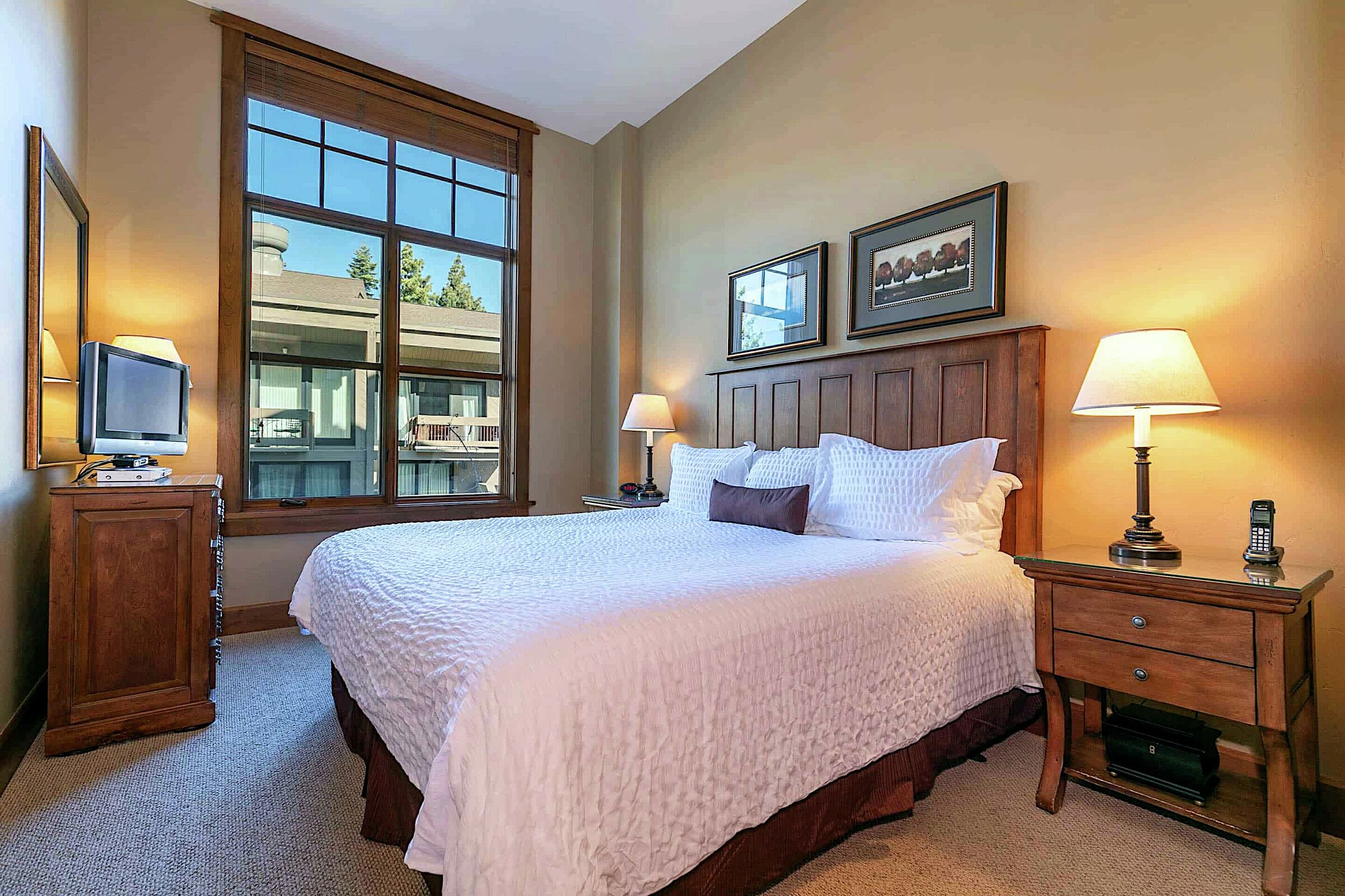 #107 North - Bedroom