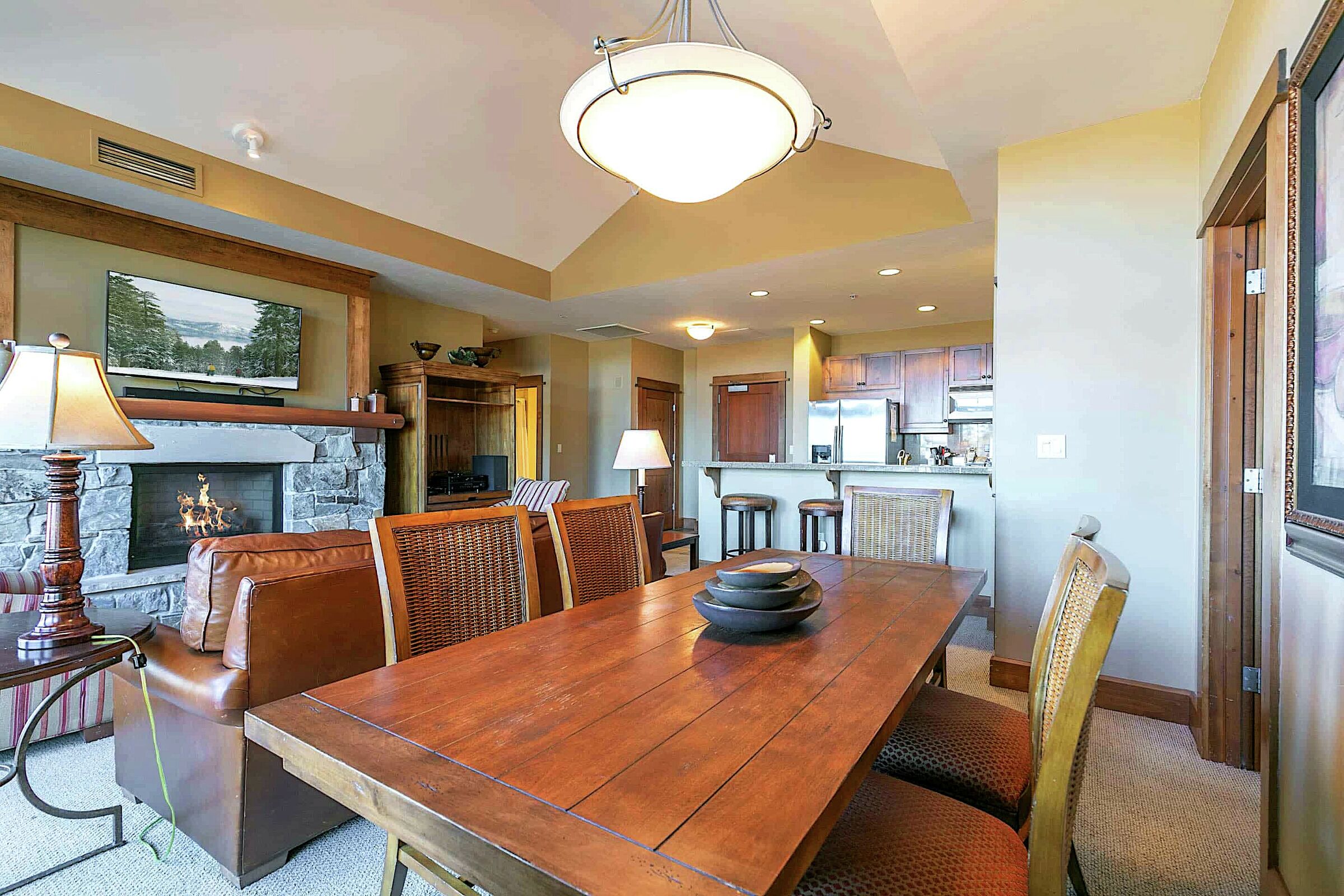 #307 North - Living Area