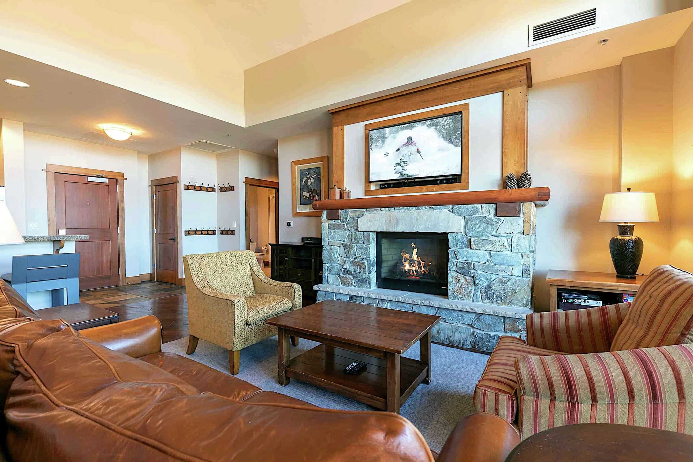 #305 North - Living Room