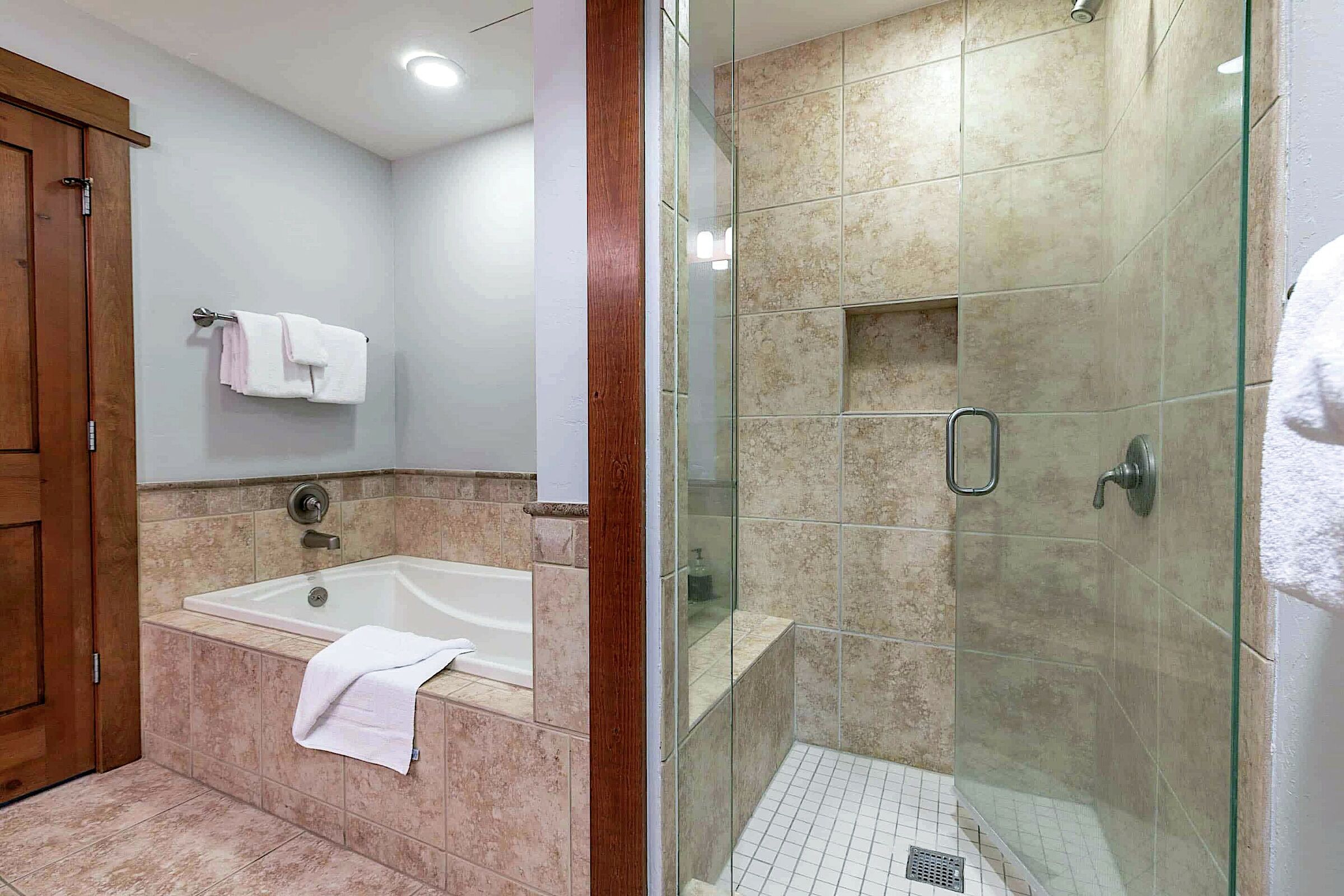 Master Ensuite Bathroom