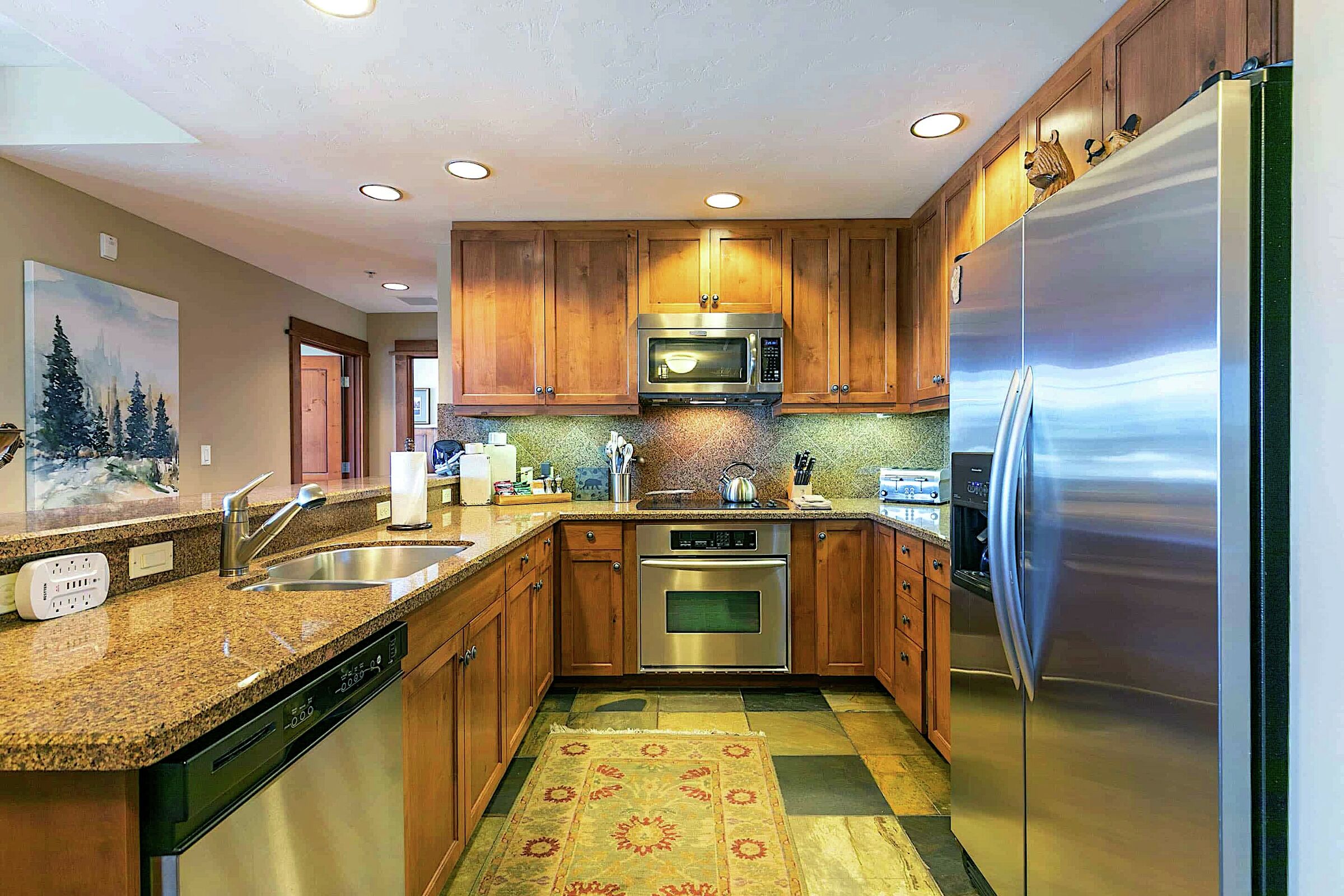 #401 South - Kitchen