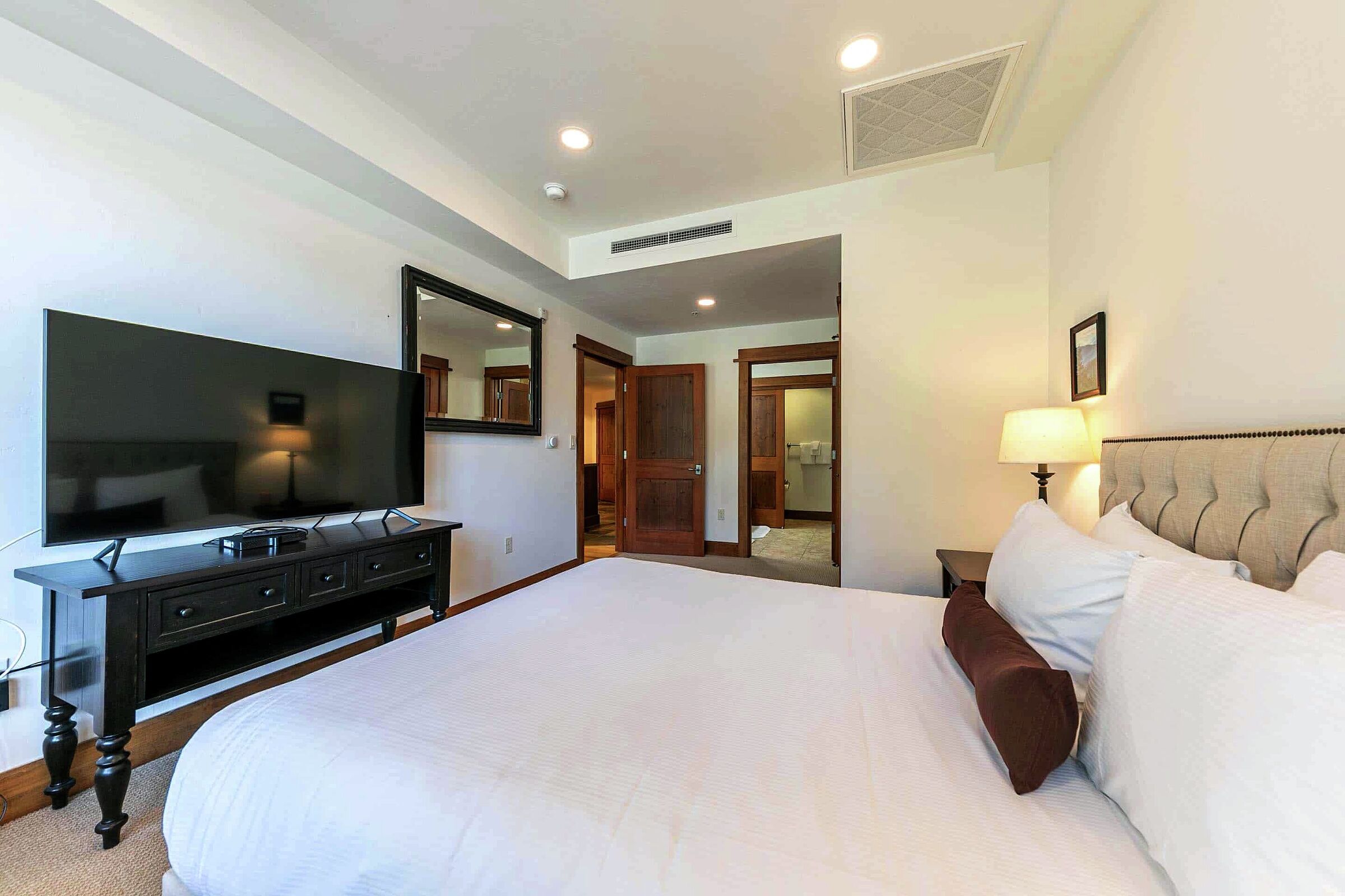 #408 South - Master Bedroom