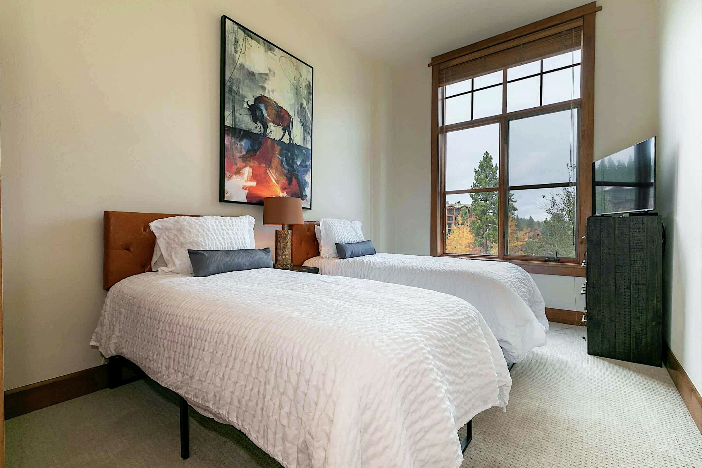 #103 North - Bedroom