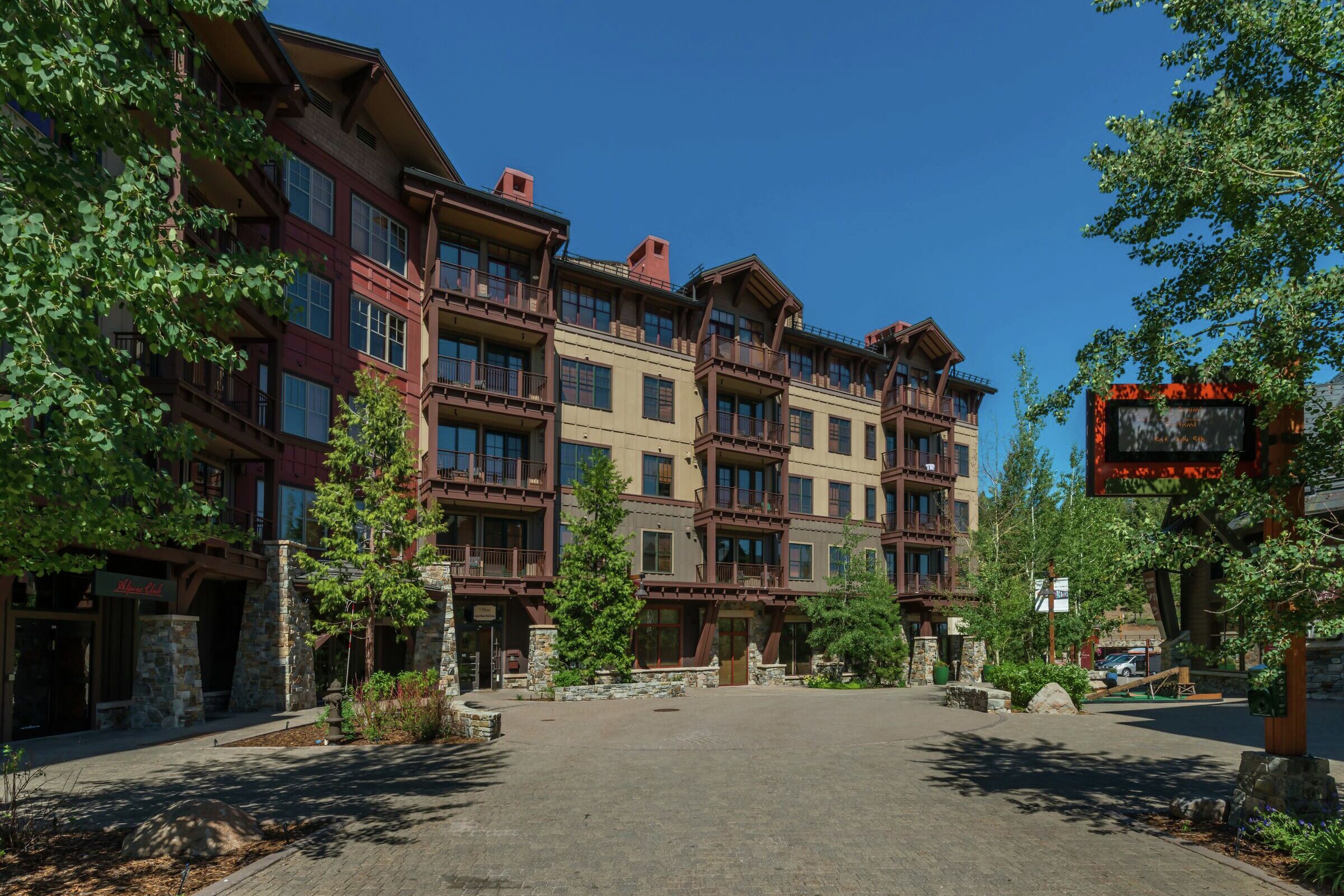 Iron Horse Lodge