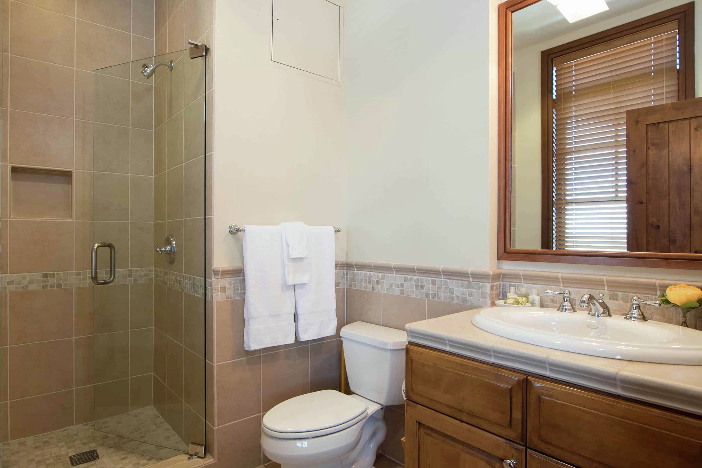 #501 - Ensuite Bathroom