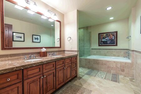 Unit Photo