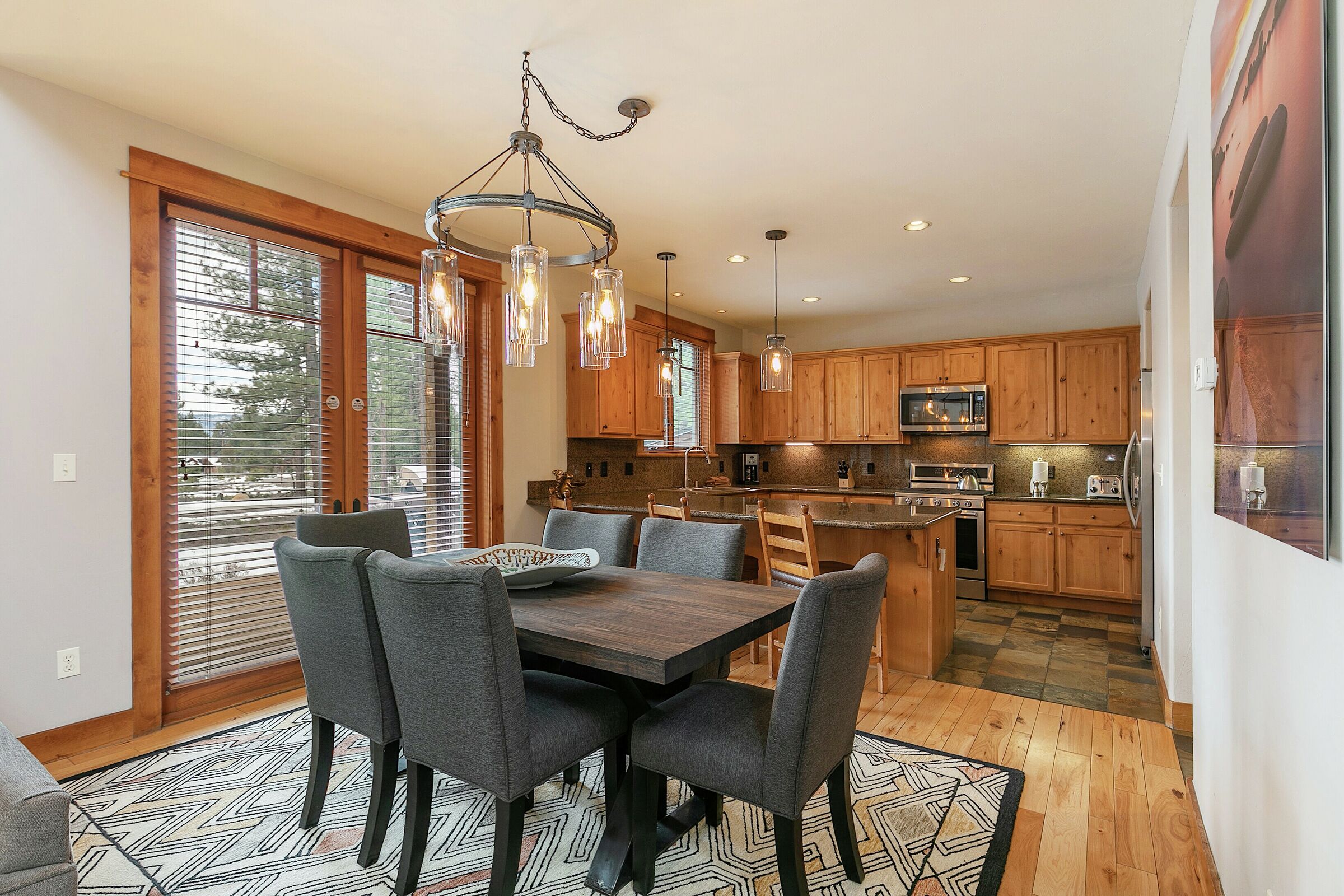 #5B - Dining Room