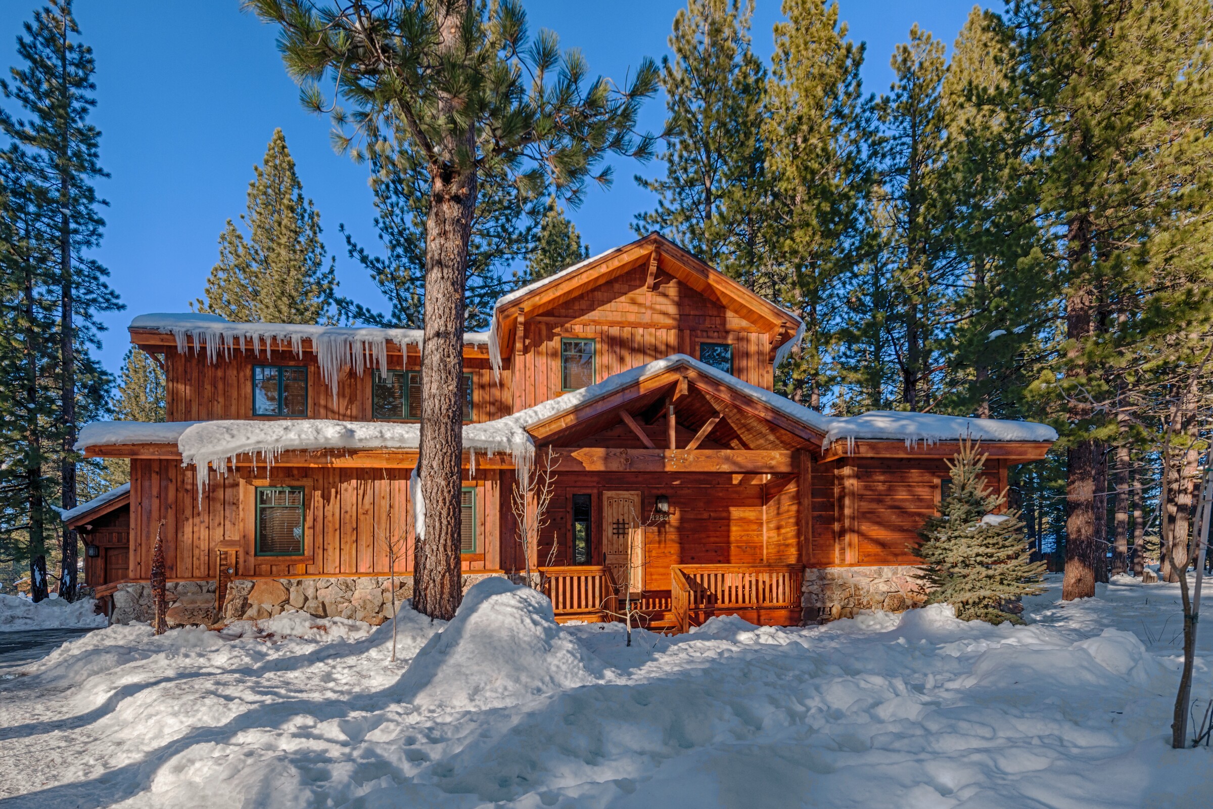 Old Greenwood Villas - 12802 Caleb Drive