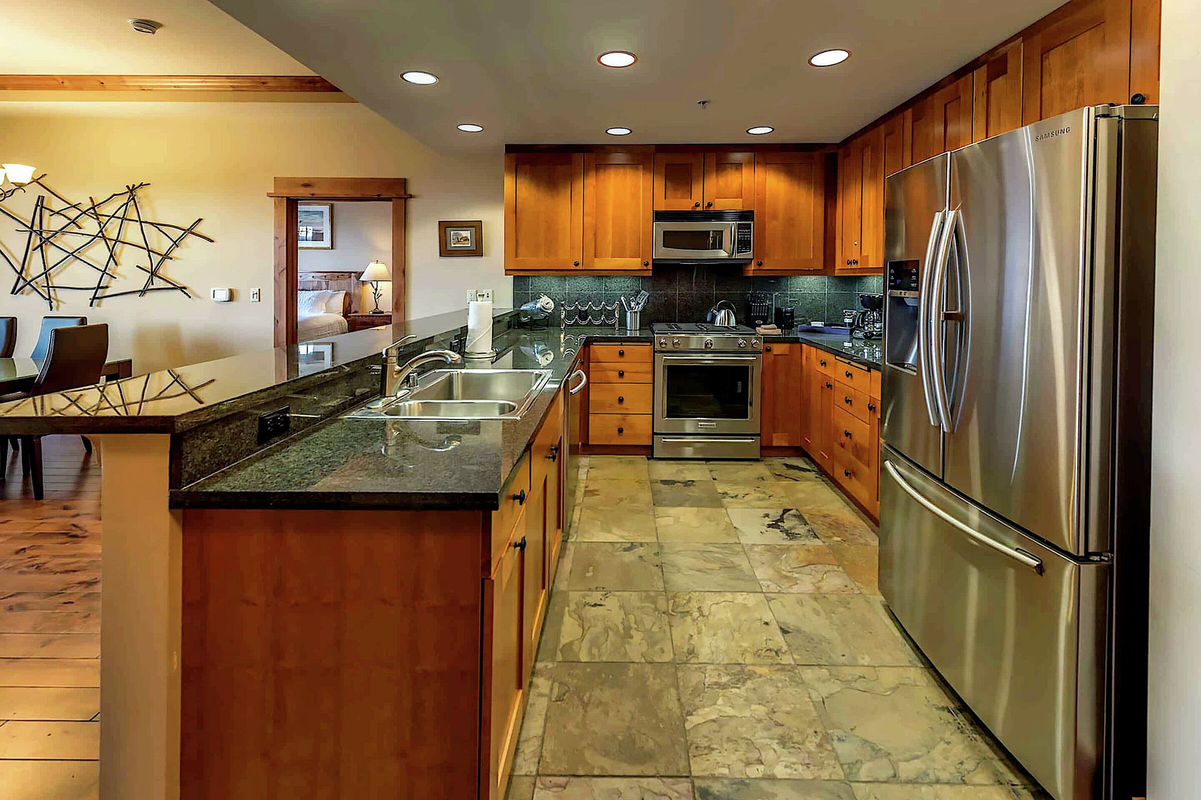 #403 - Kitchen