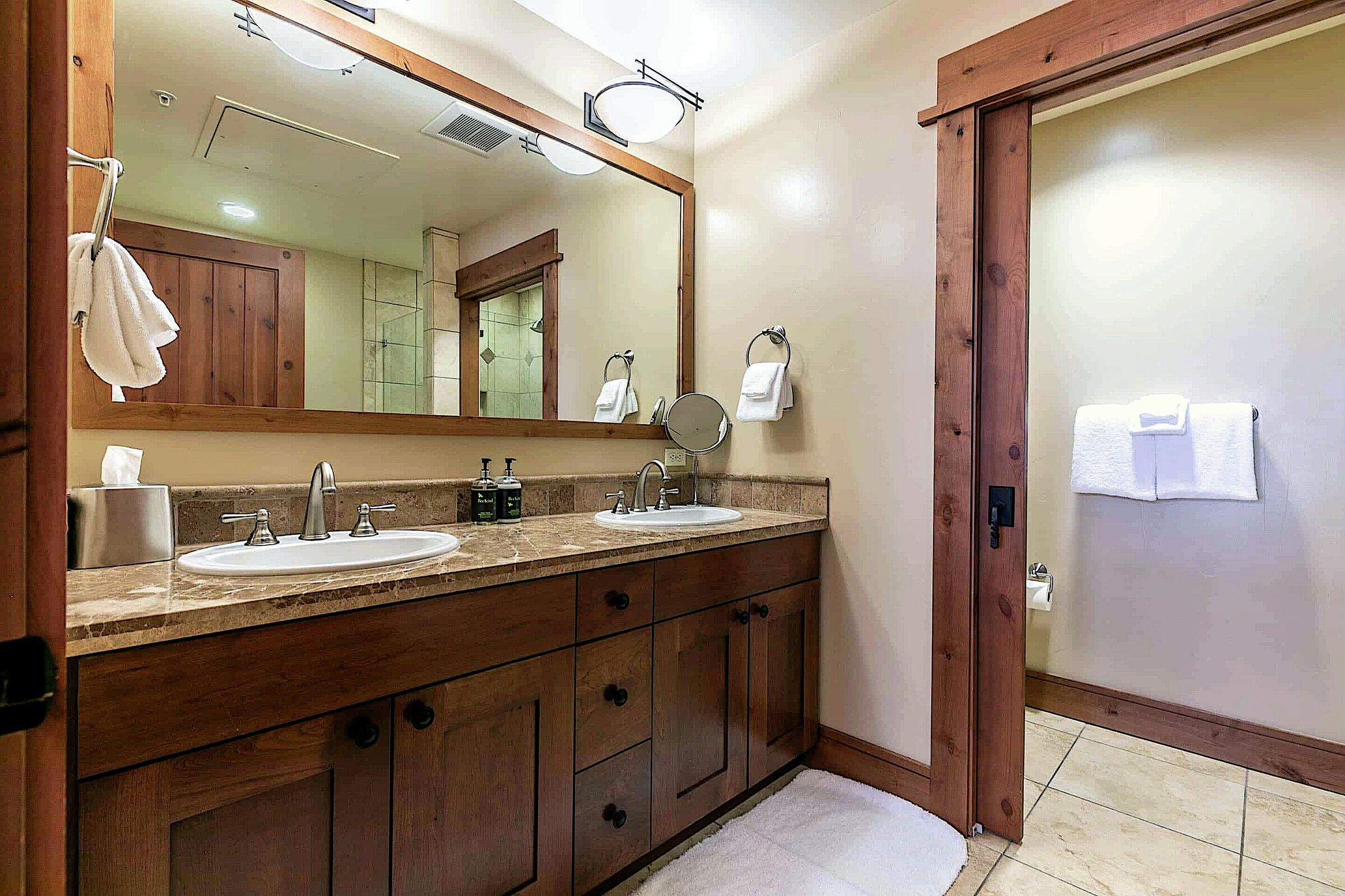 Master Ensuite Bathroom