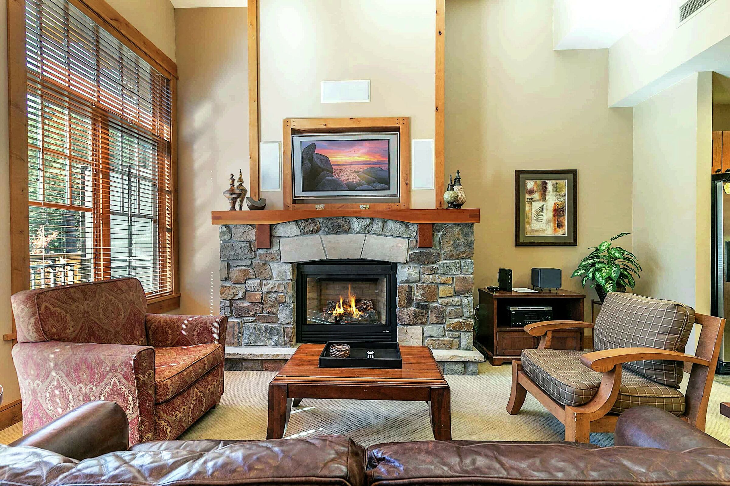 #510 - Living Room