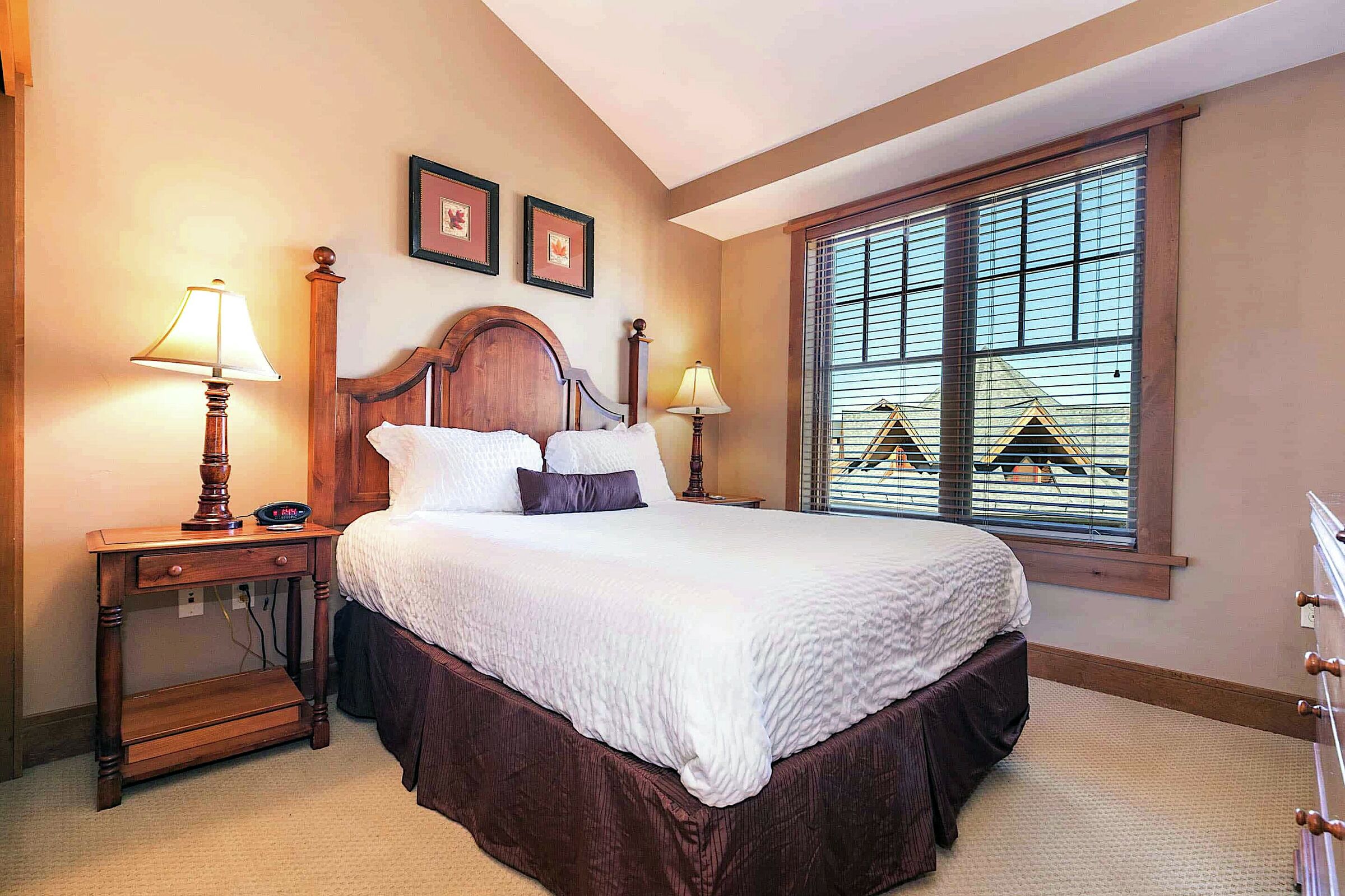 #511 - Bedroom