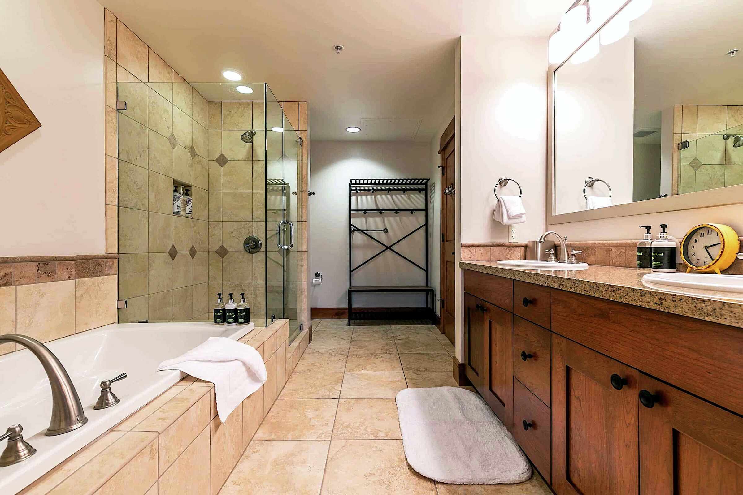 #409 - Master Ensuite Bathroom