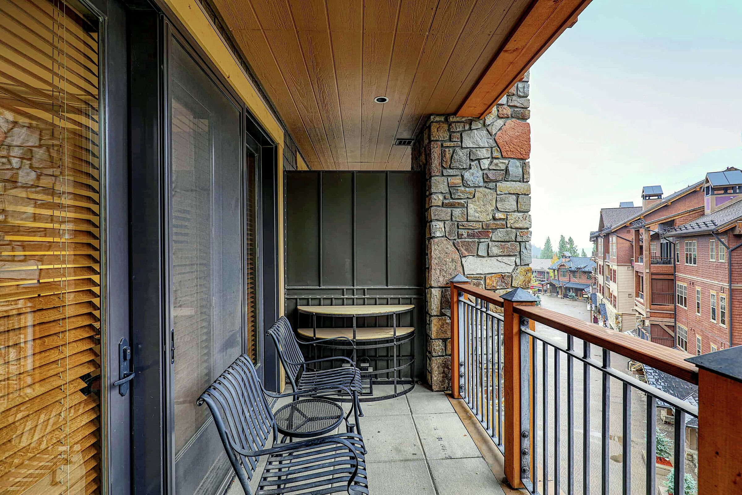 #409 - Balcony