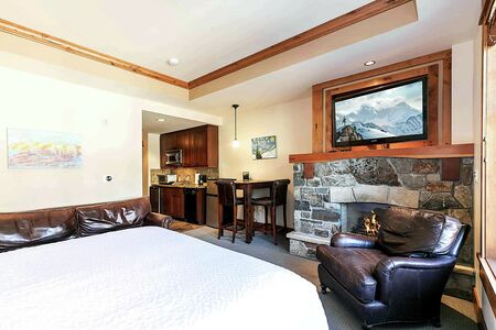 Unit Photo