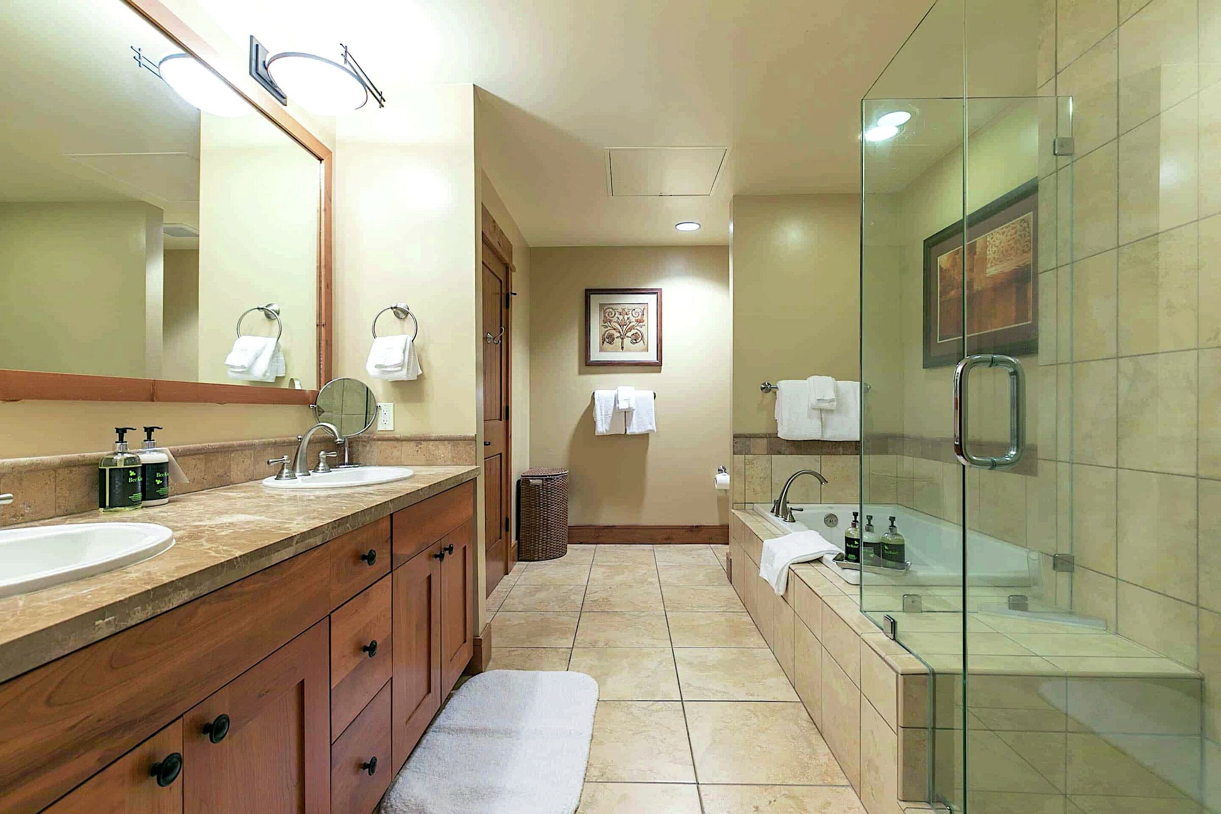 Master Ensuite Bathroom