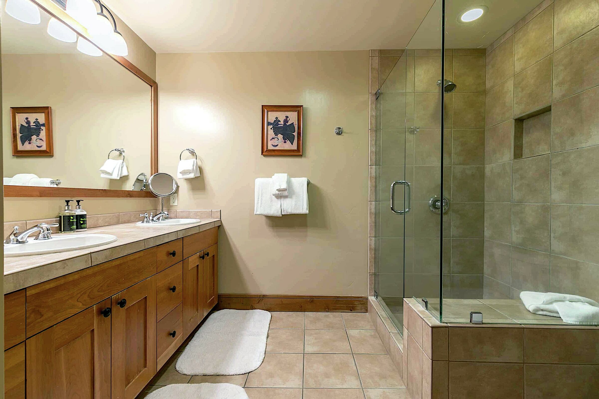 Junior Suite Bathroom