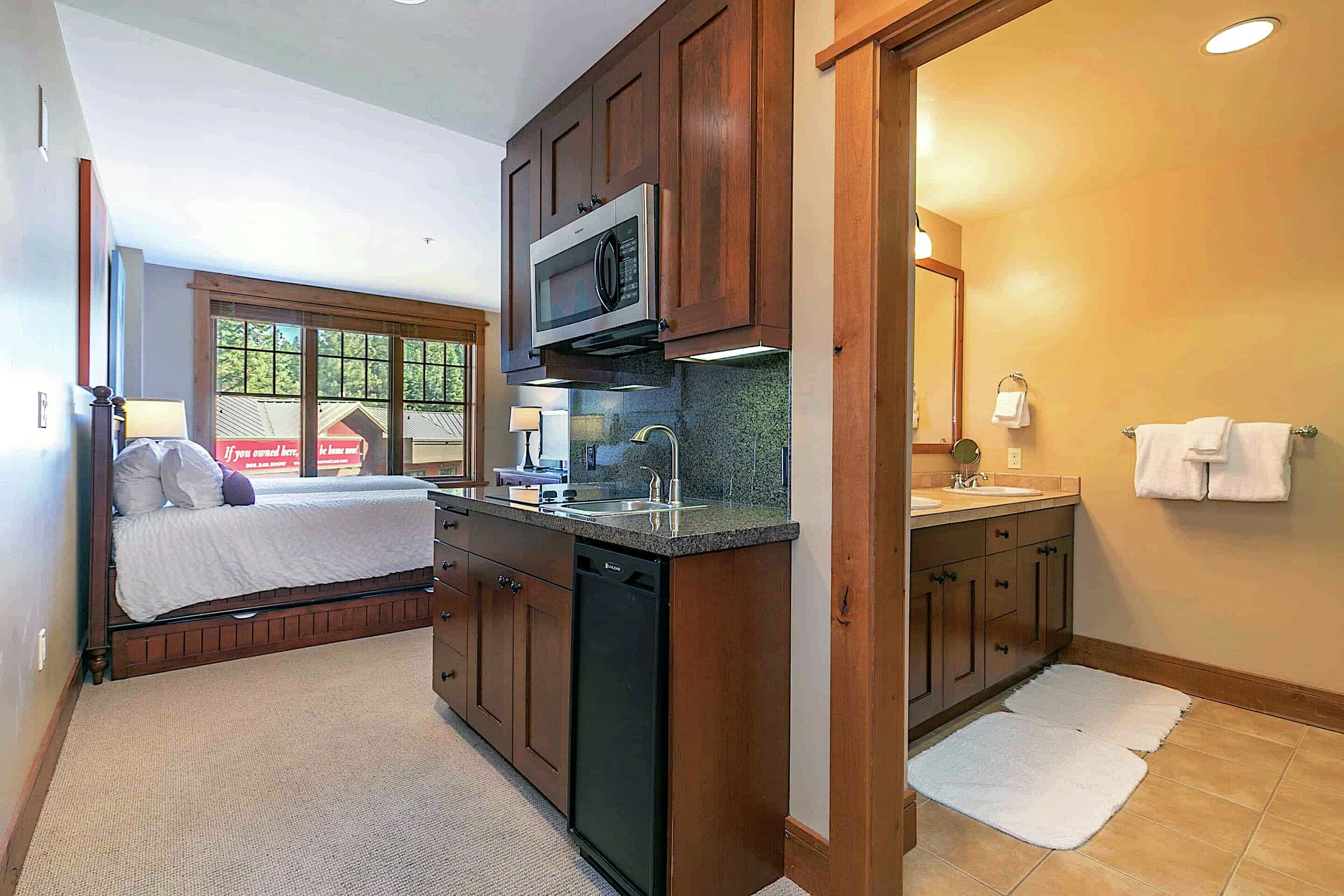 Junior Suite Kitchenette
