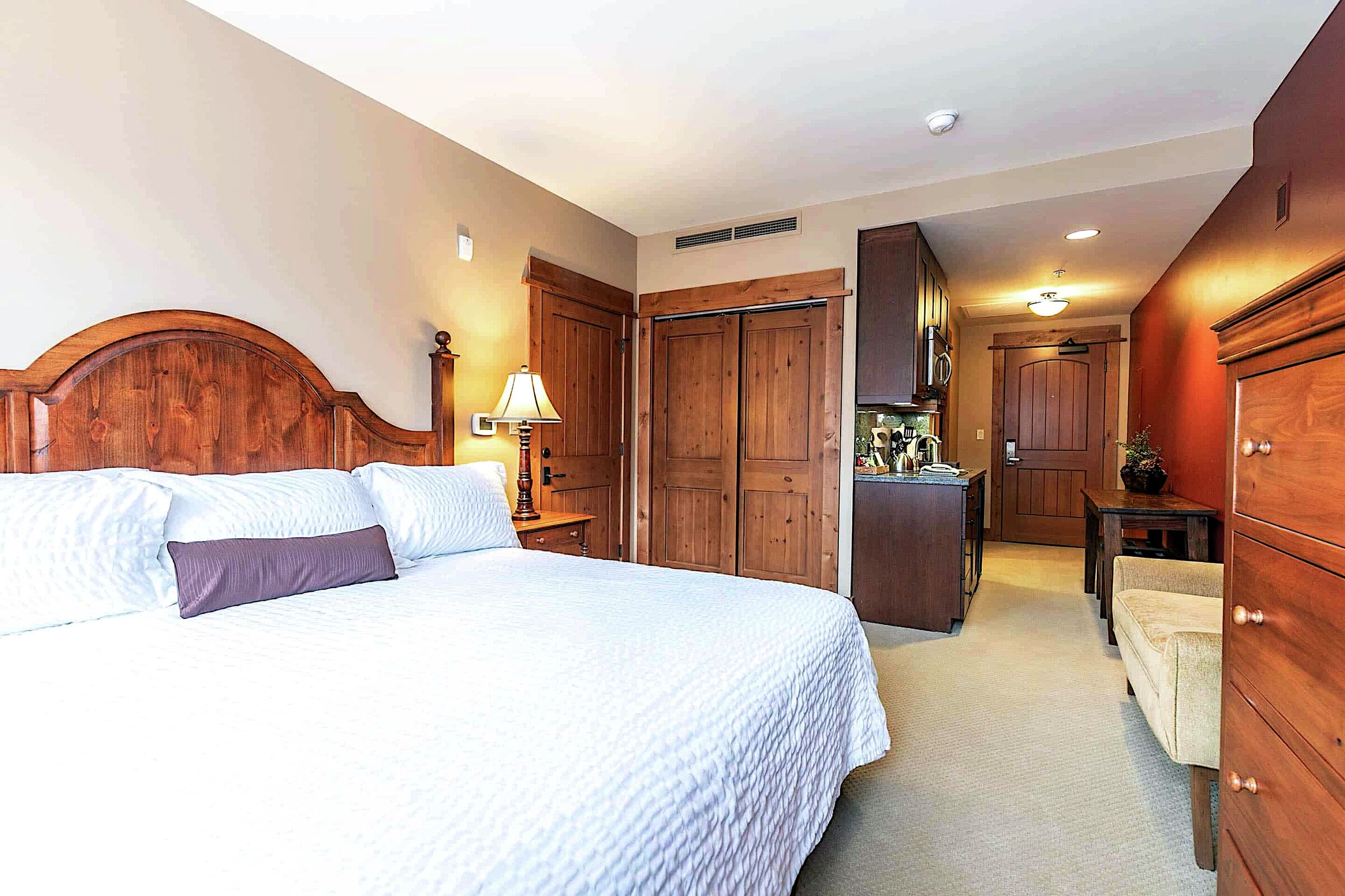 Junior Suite Bedroom