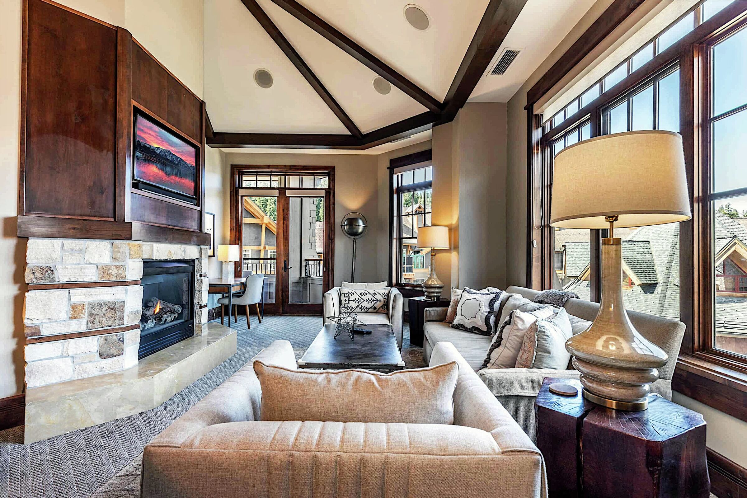 #508 - Living Room