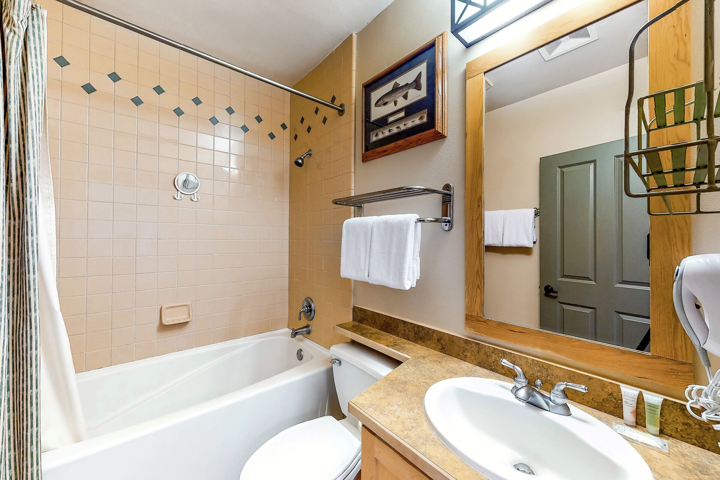 #444 - Bathroom