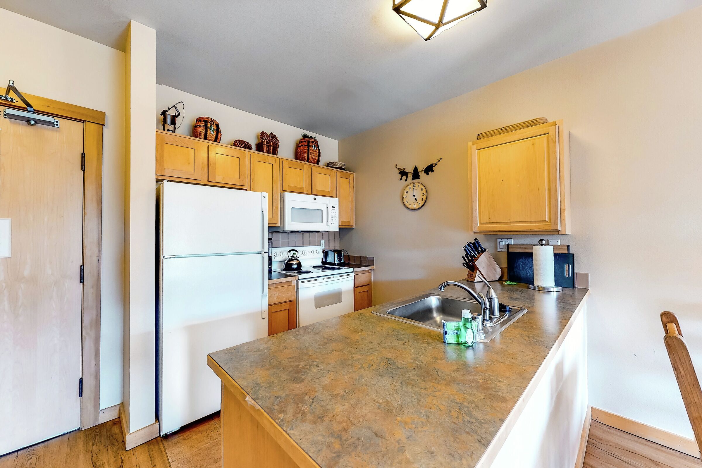 #444 - Kitchen