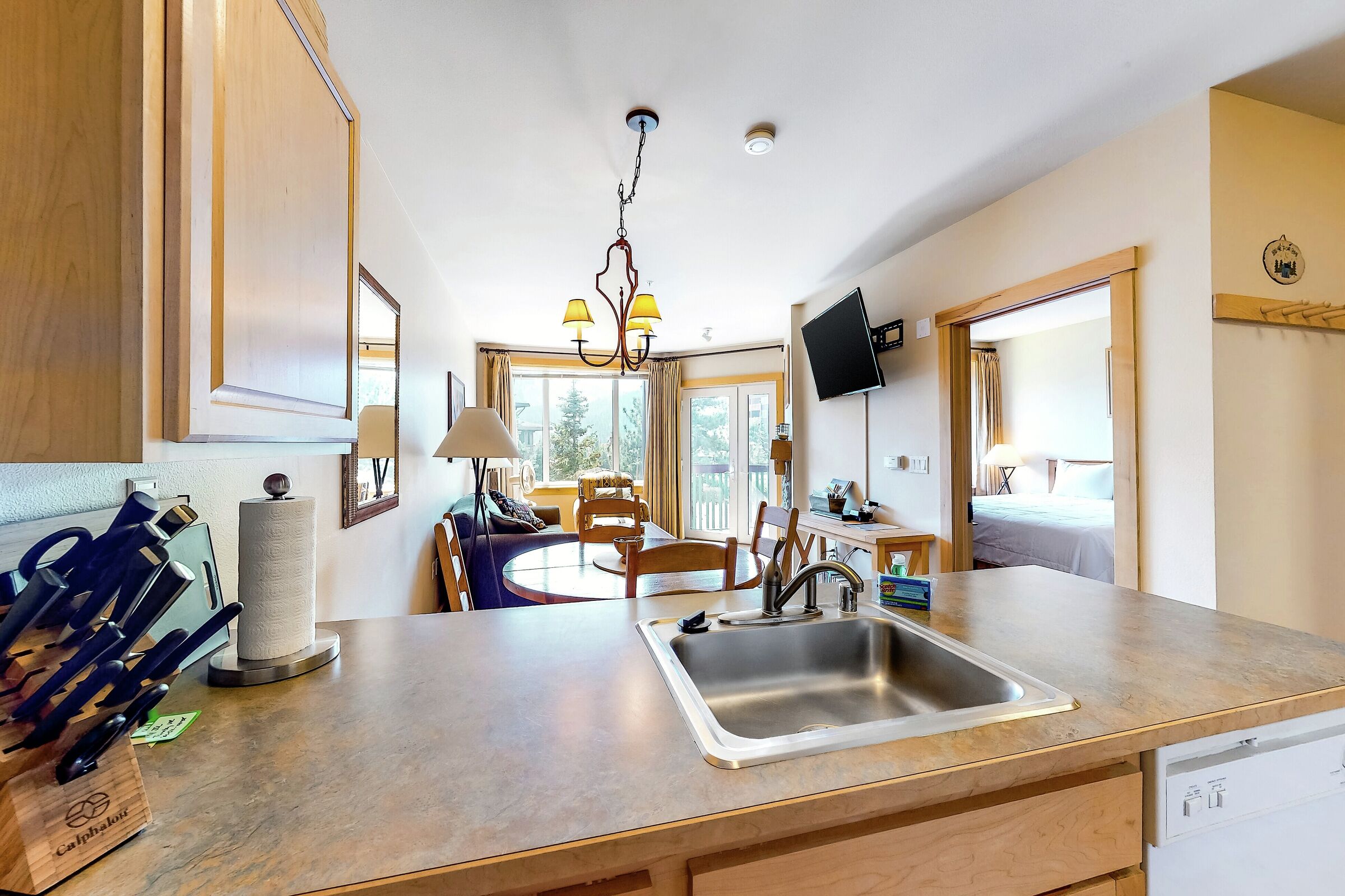 #444 - Kitchen
