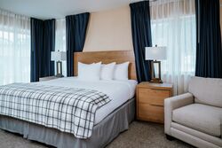King Hotel Room - Bedroom
