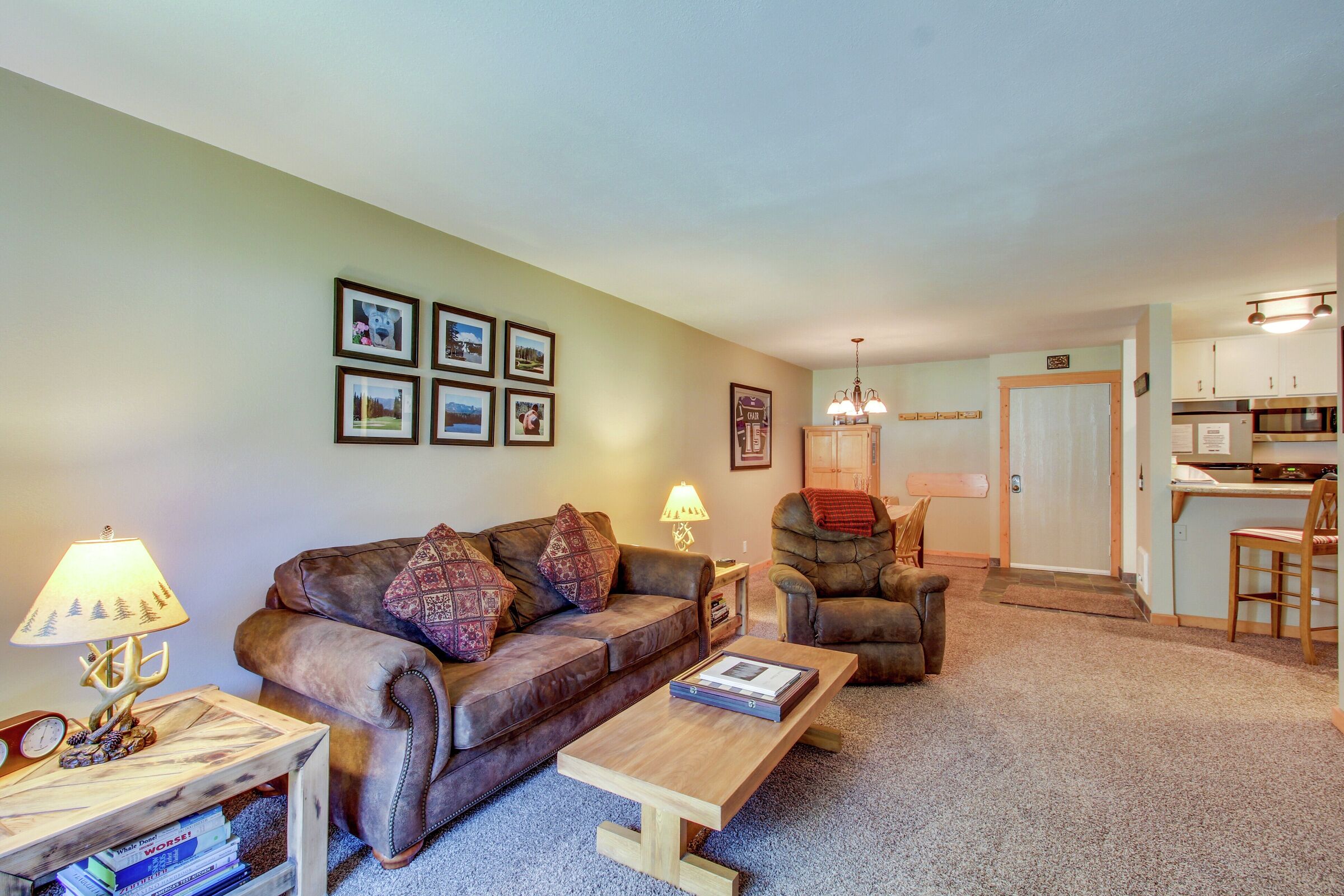 #206A - Living Area