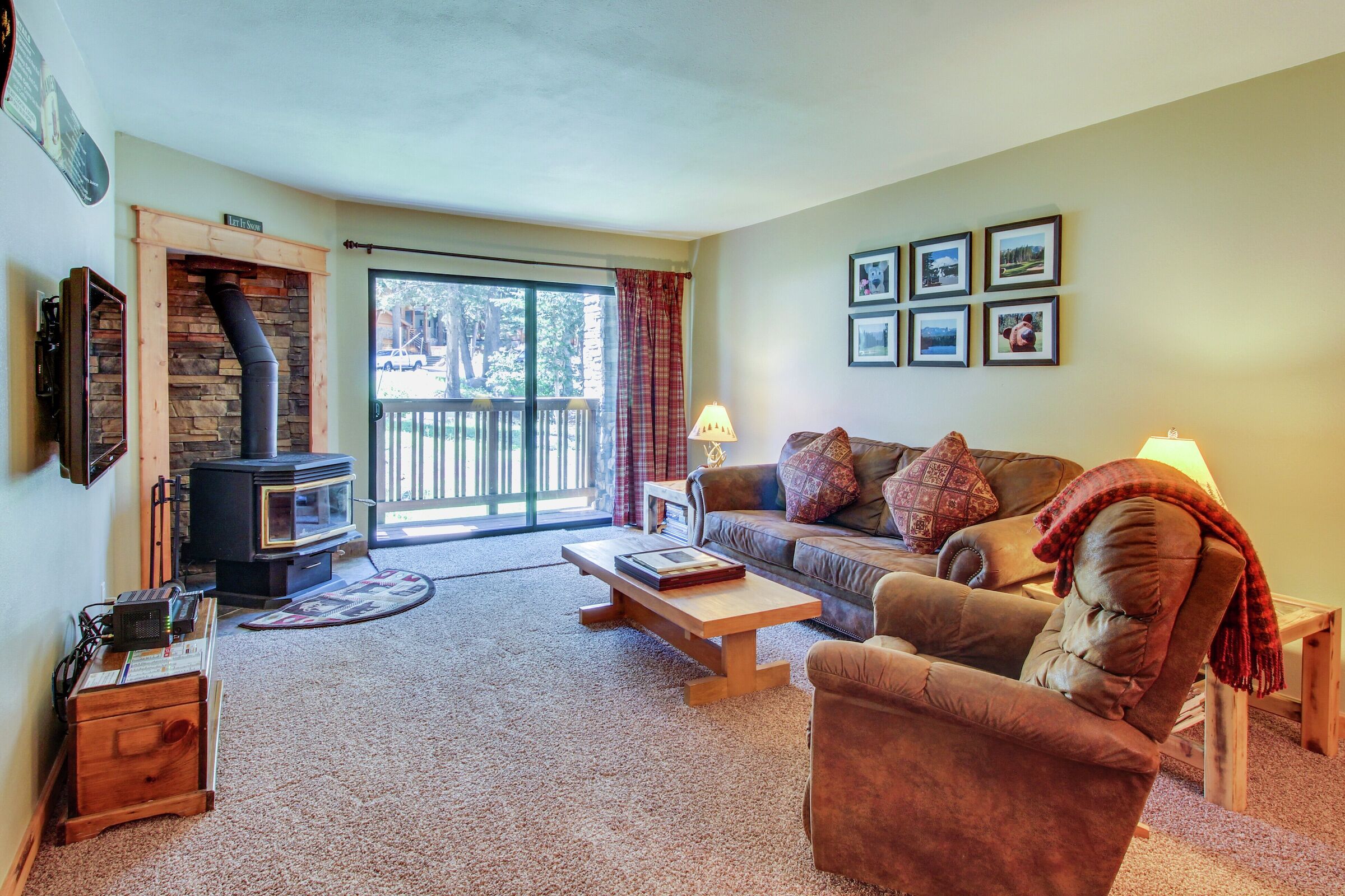 #206A - Living Area