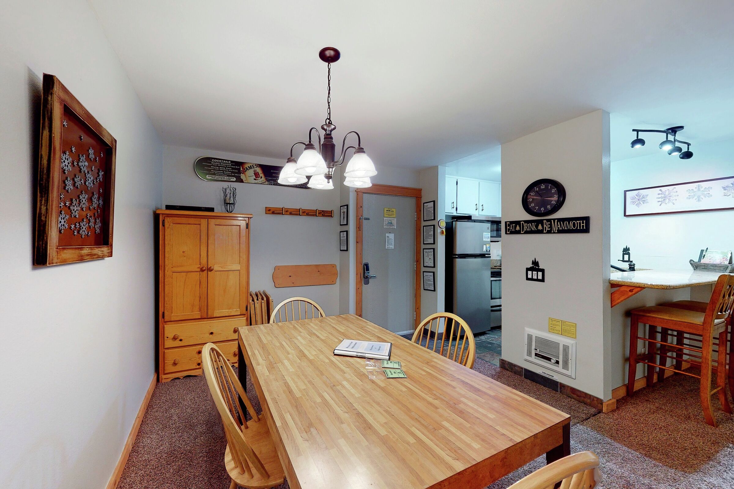 #206A - Dining Area