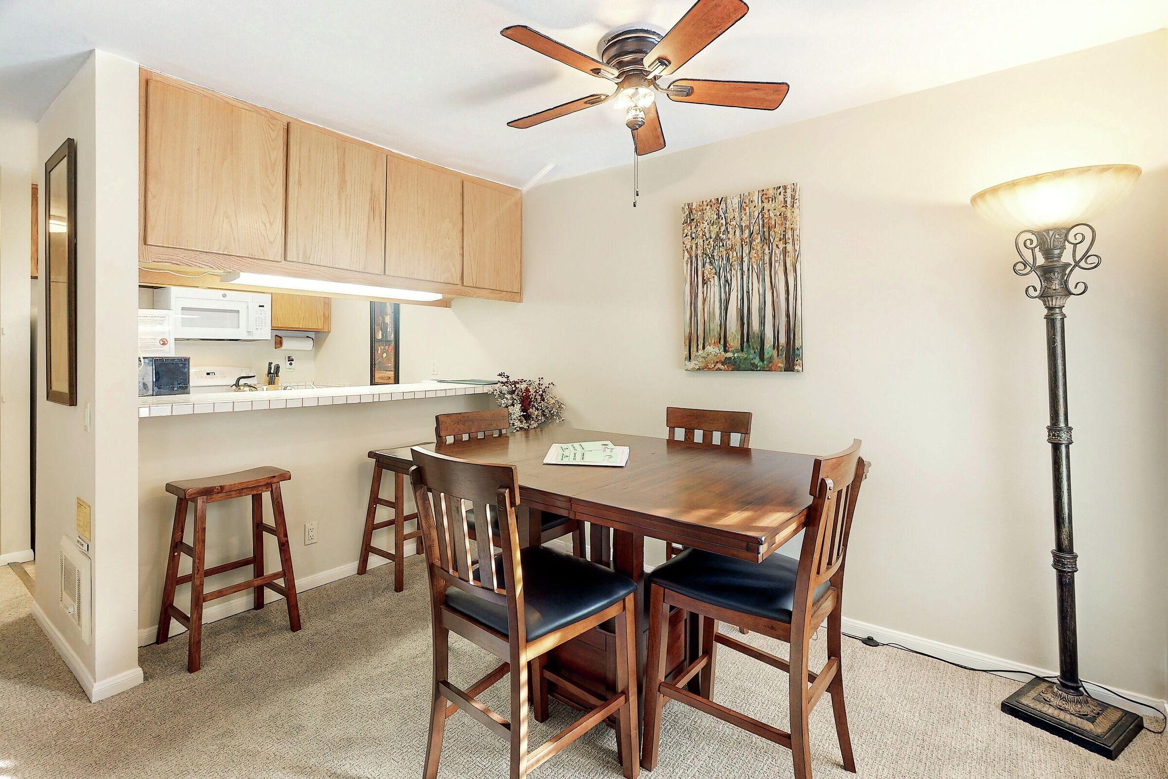 #207A - Dining Area