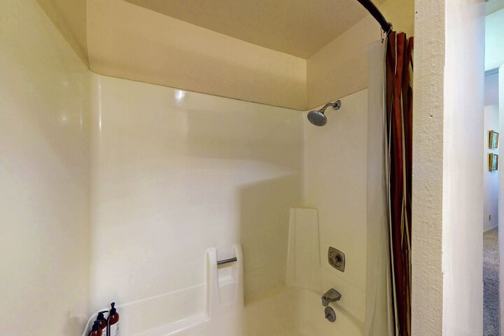 #295D - Bathroom