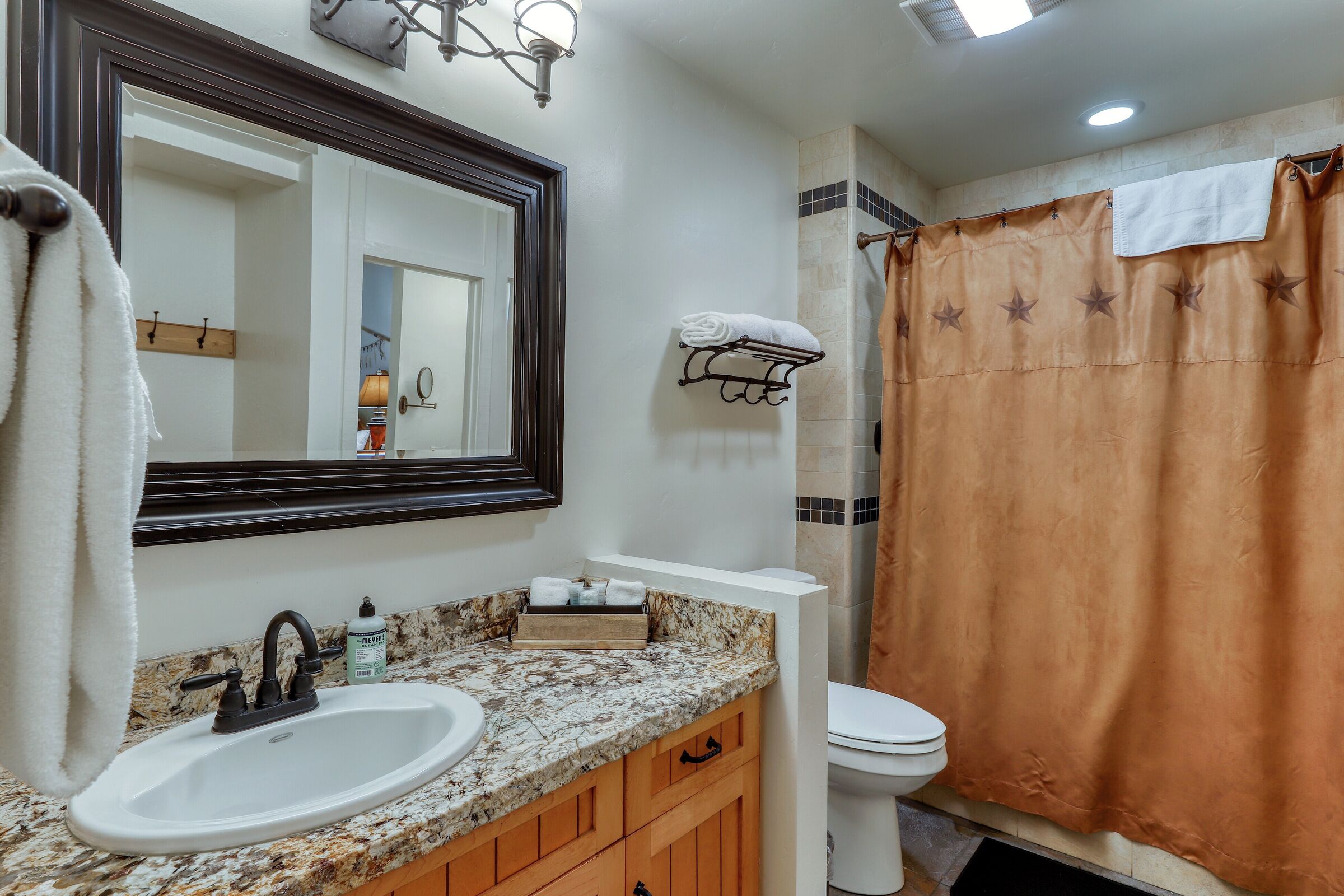 #72G - Bathroom