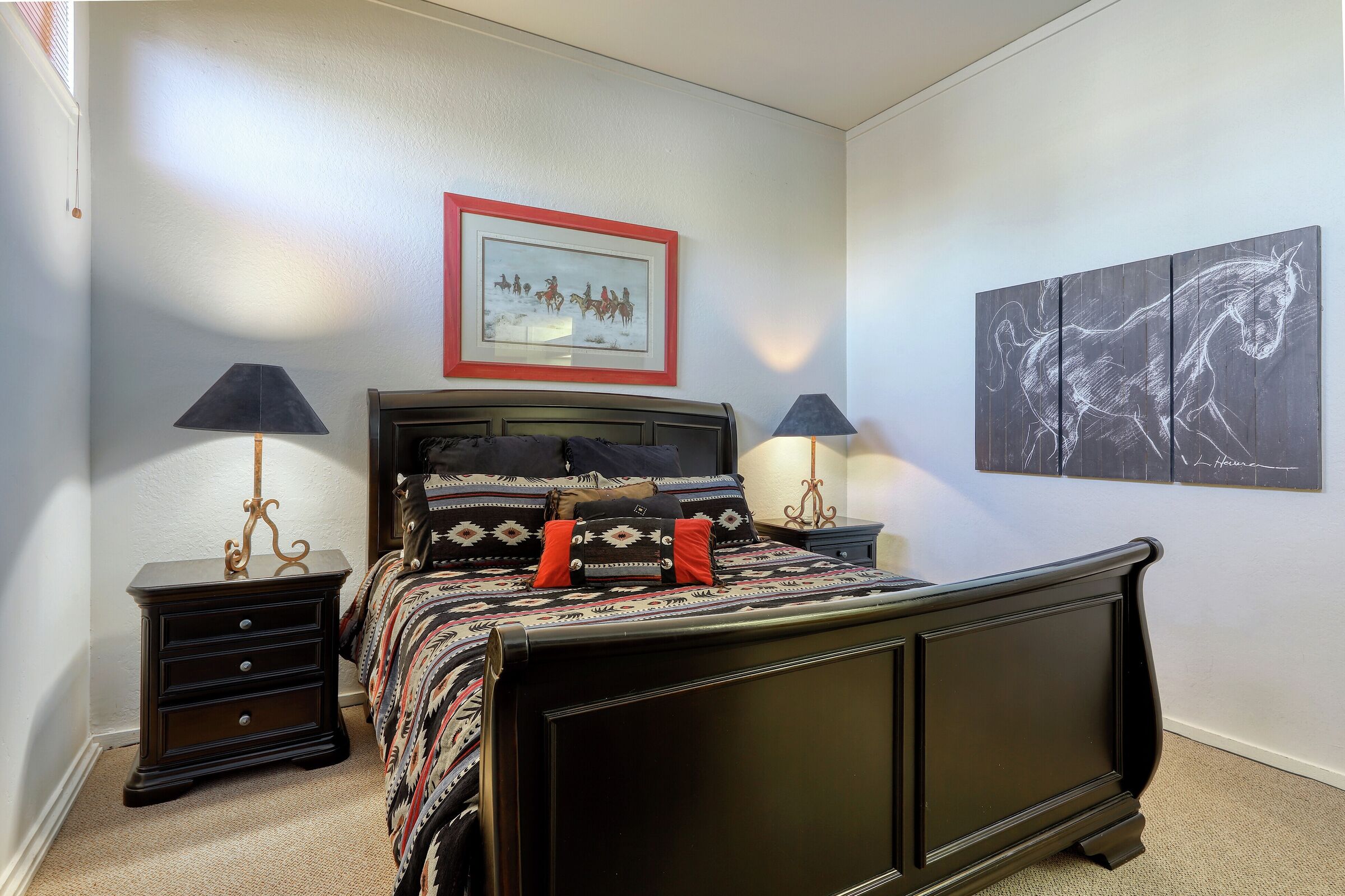 #72G - Bedroom