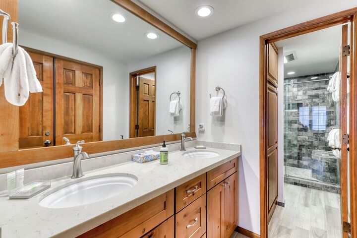 #16 - Ensuite Bathroom