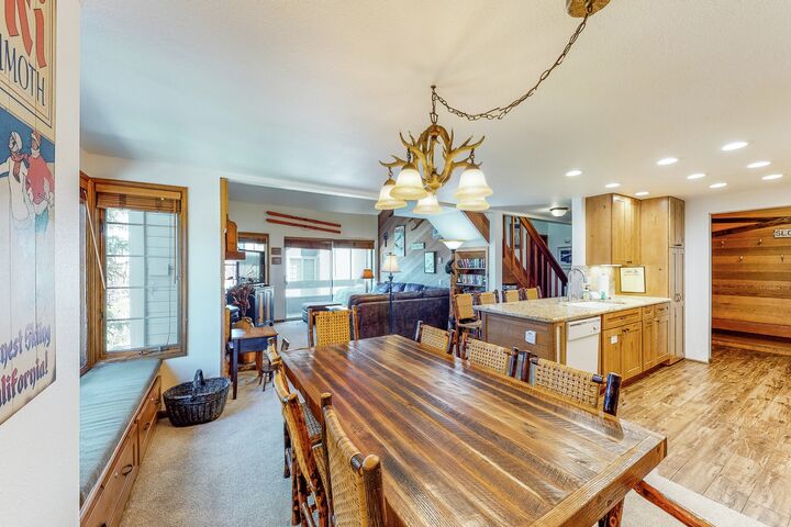 #16 - Dining Area & Kitchen