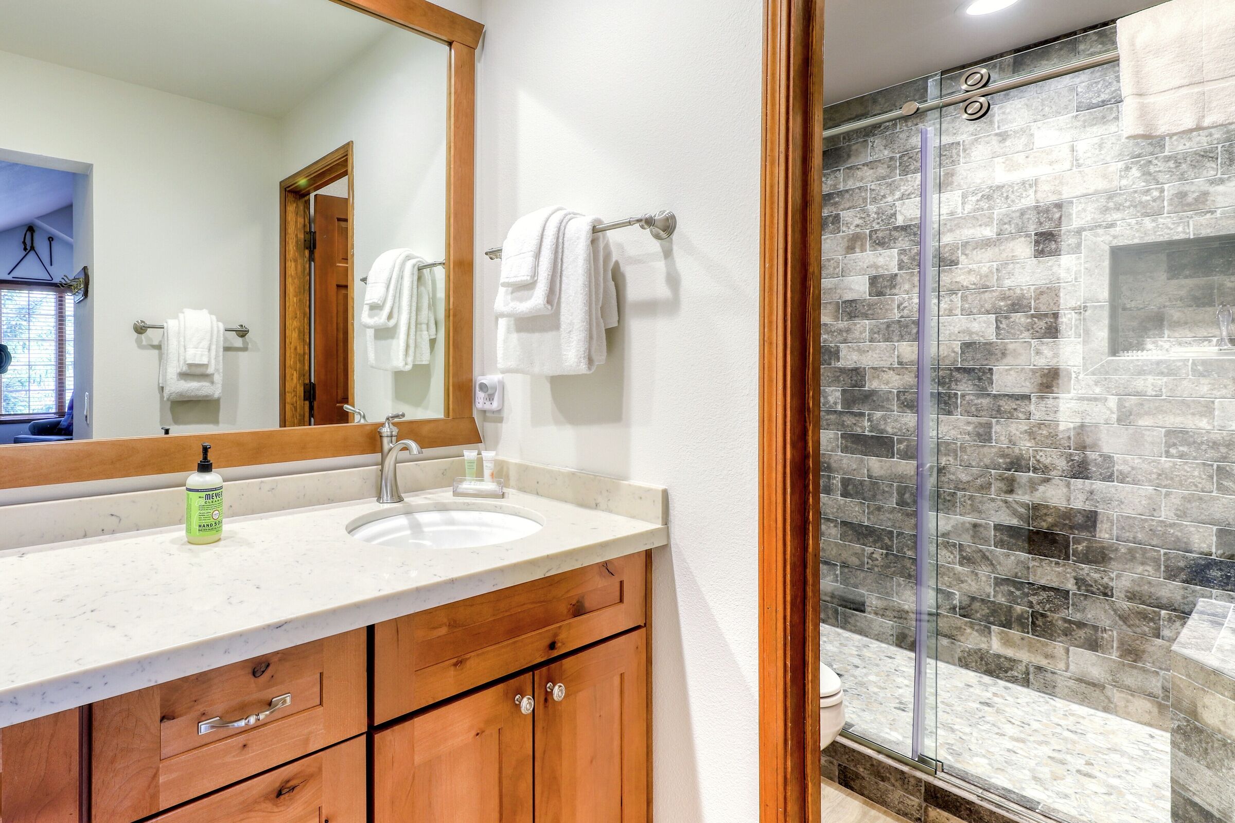 #16 - Master Ensuite Bathroom