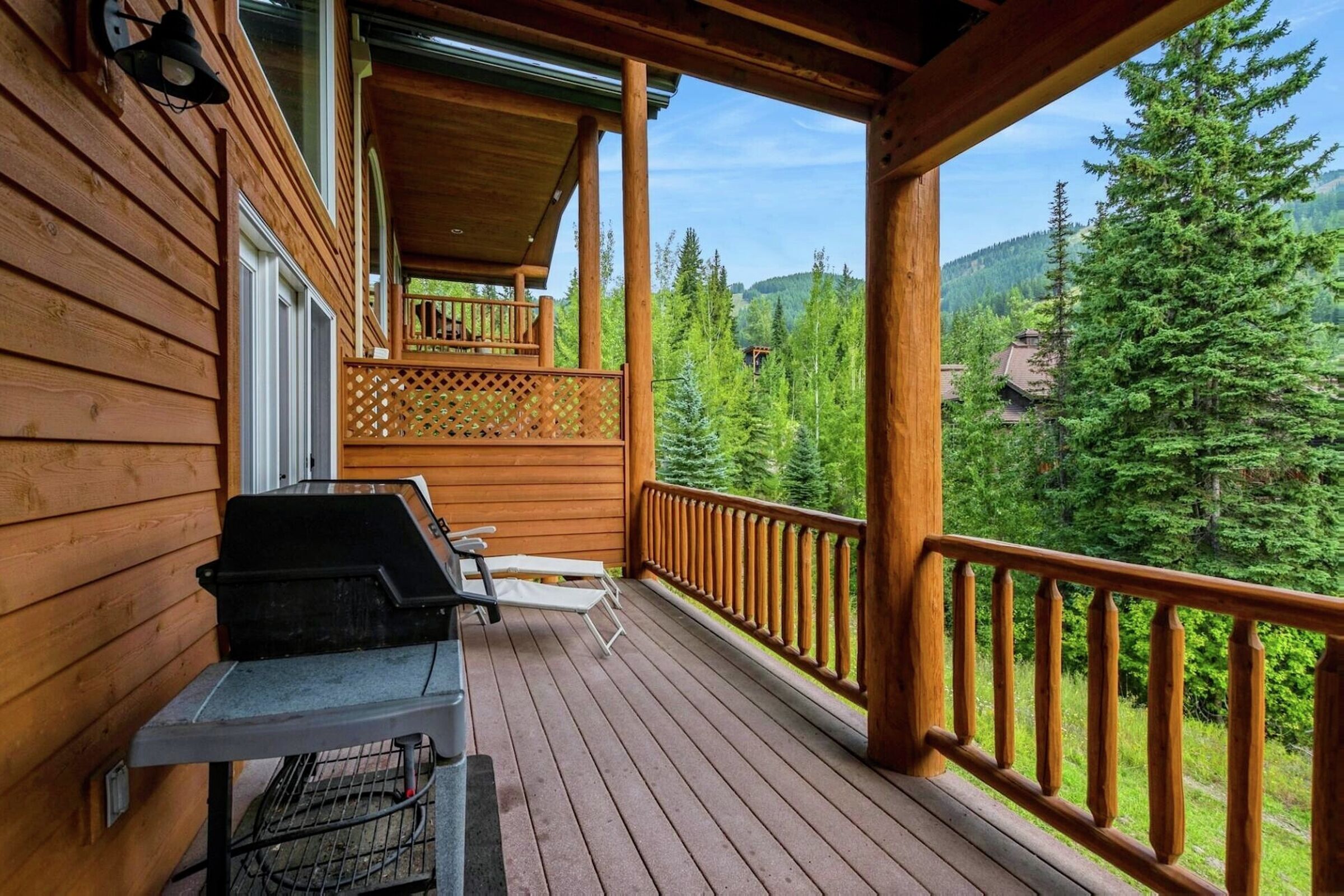 #319 - Balcony