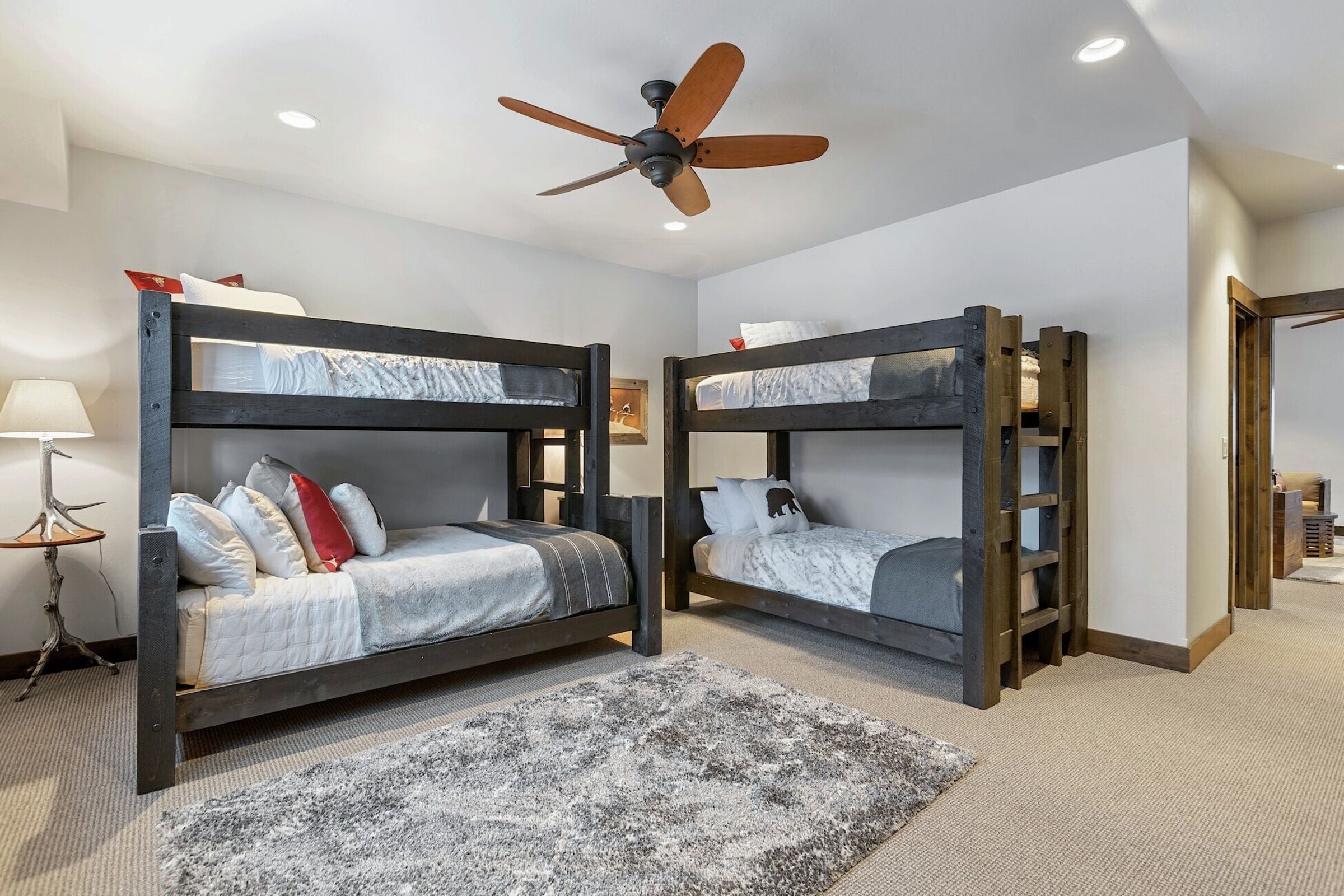 #385 - Bedroom