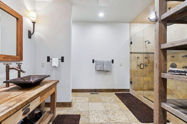 #34 - Master Ensuite Bathroom