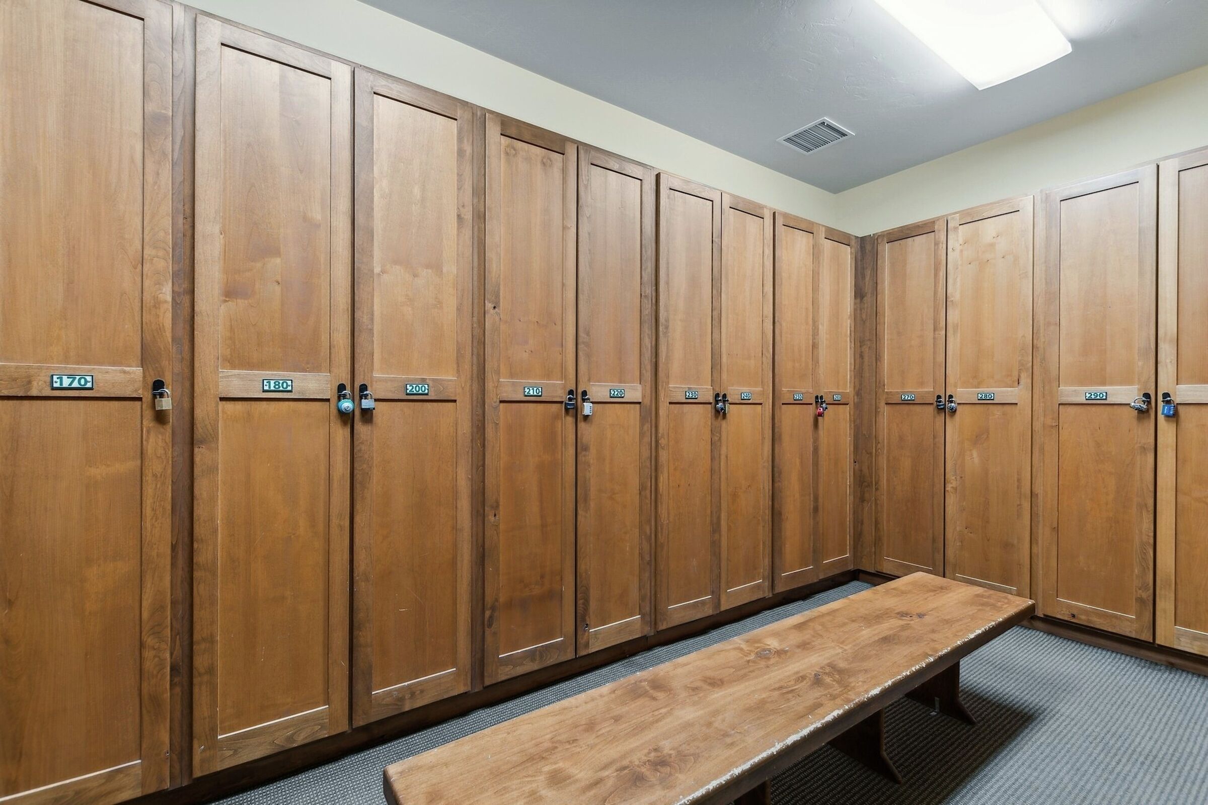 Ski Lockers