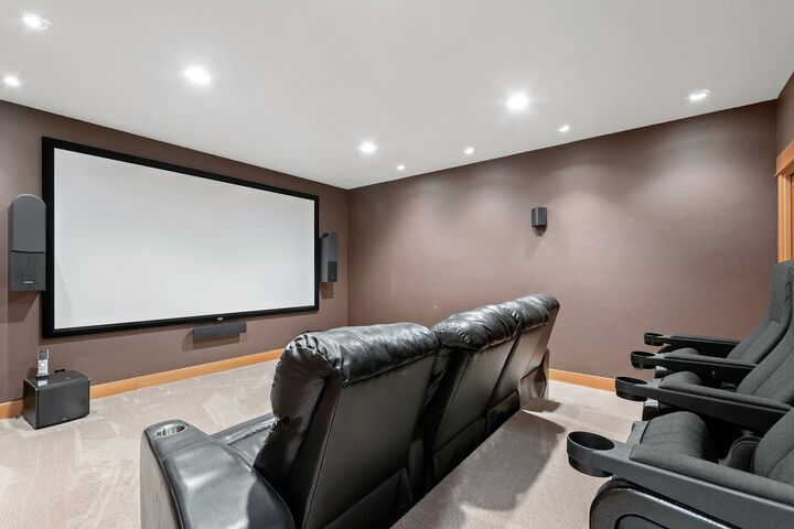 5 Bdrm 3.5 Bath HT - Theatre Room