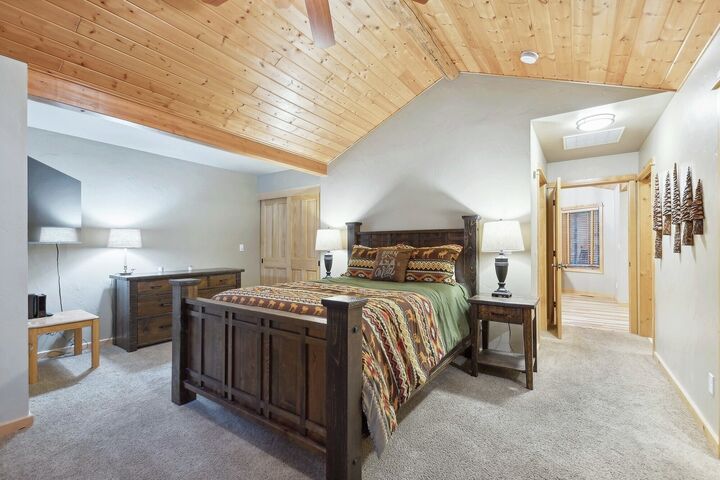 4 Bdrm 3.5 Bath - Master Bedroom