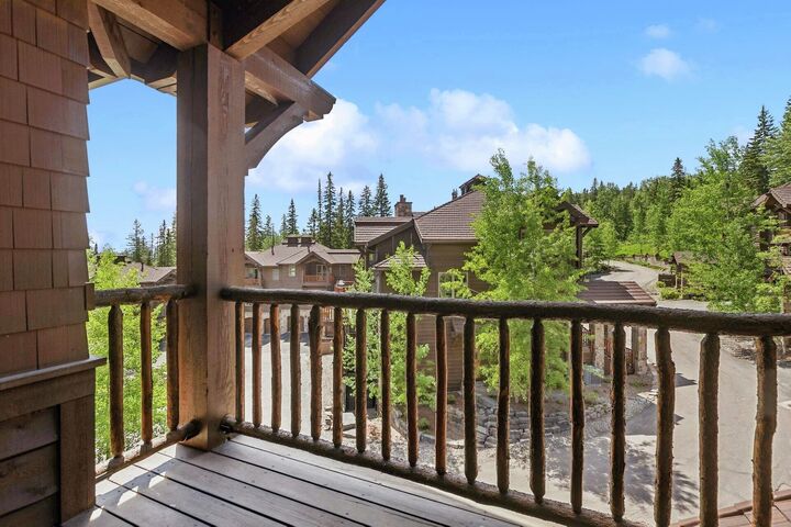 Master Bedroom Balcony