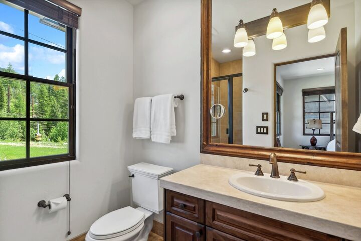 Ensuite Bathroom
