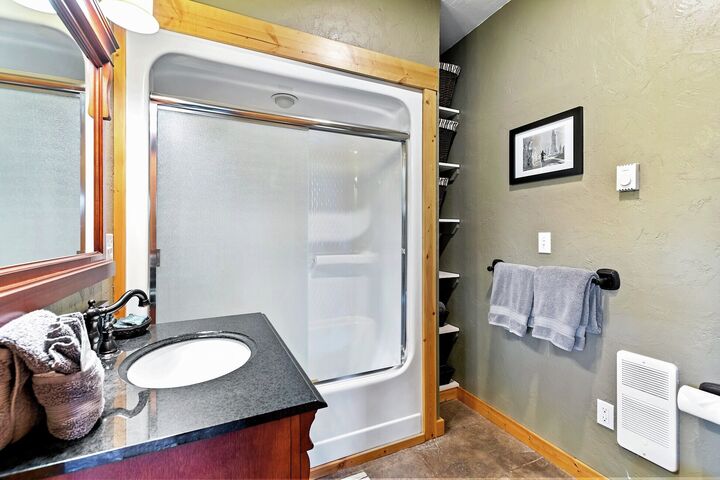 Attached Apartment Bathroom