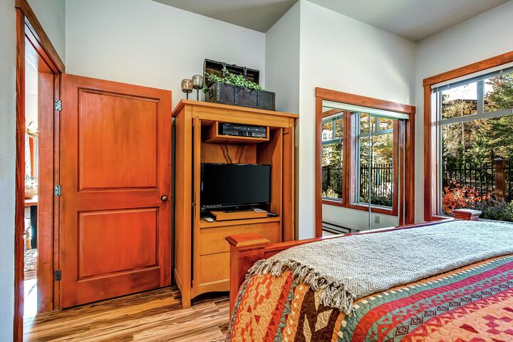 #101 - Red-Wing - Master Bedroom