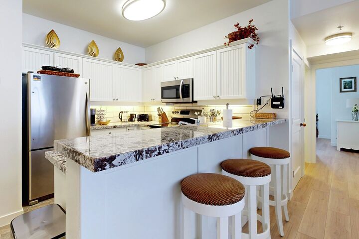 #314 - Maximus Suite - Kitchen