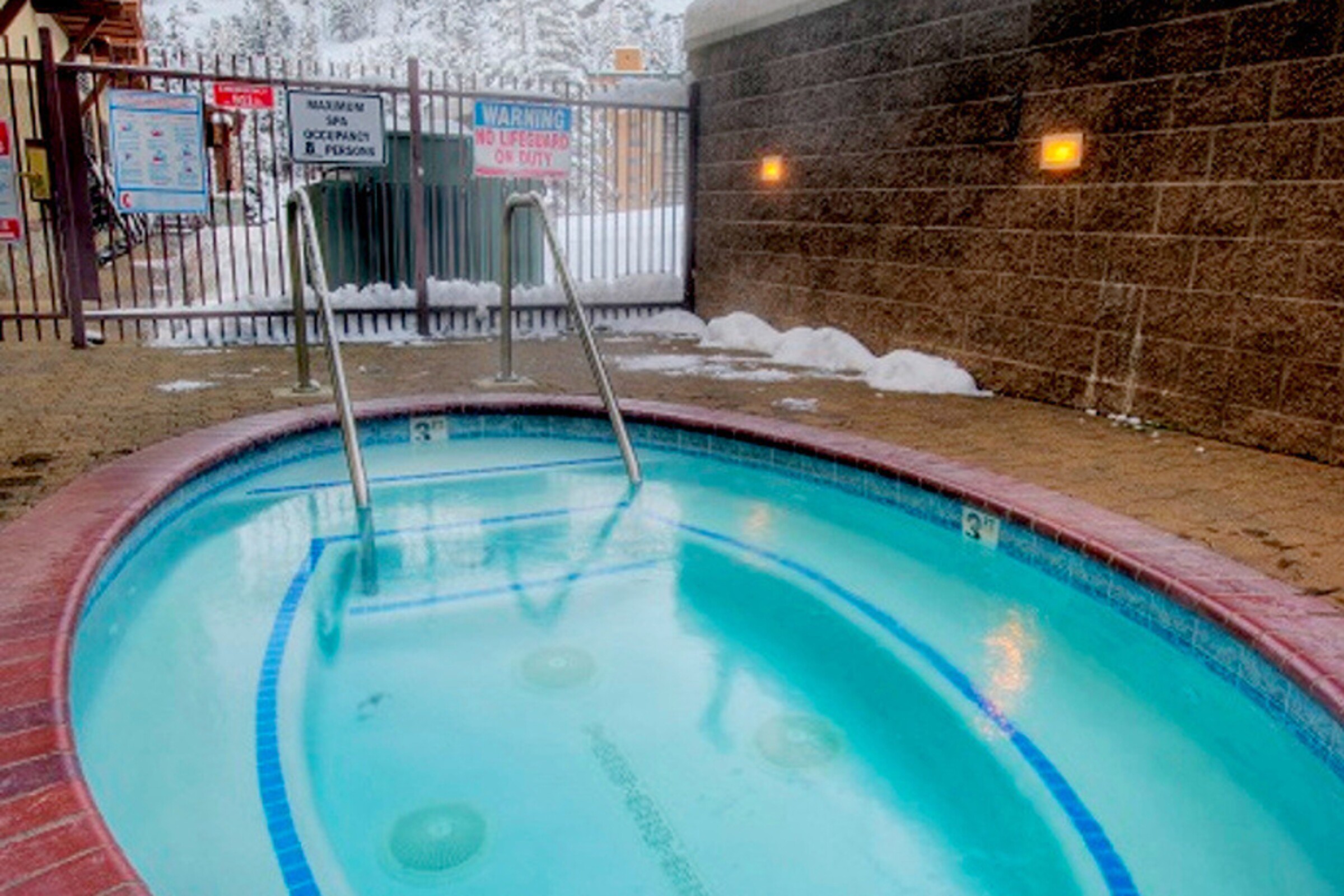 Outdoor Hot Tub
